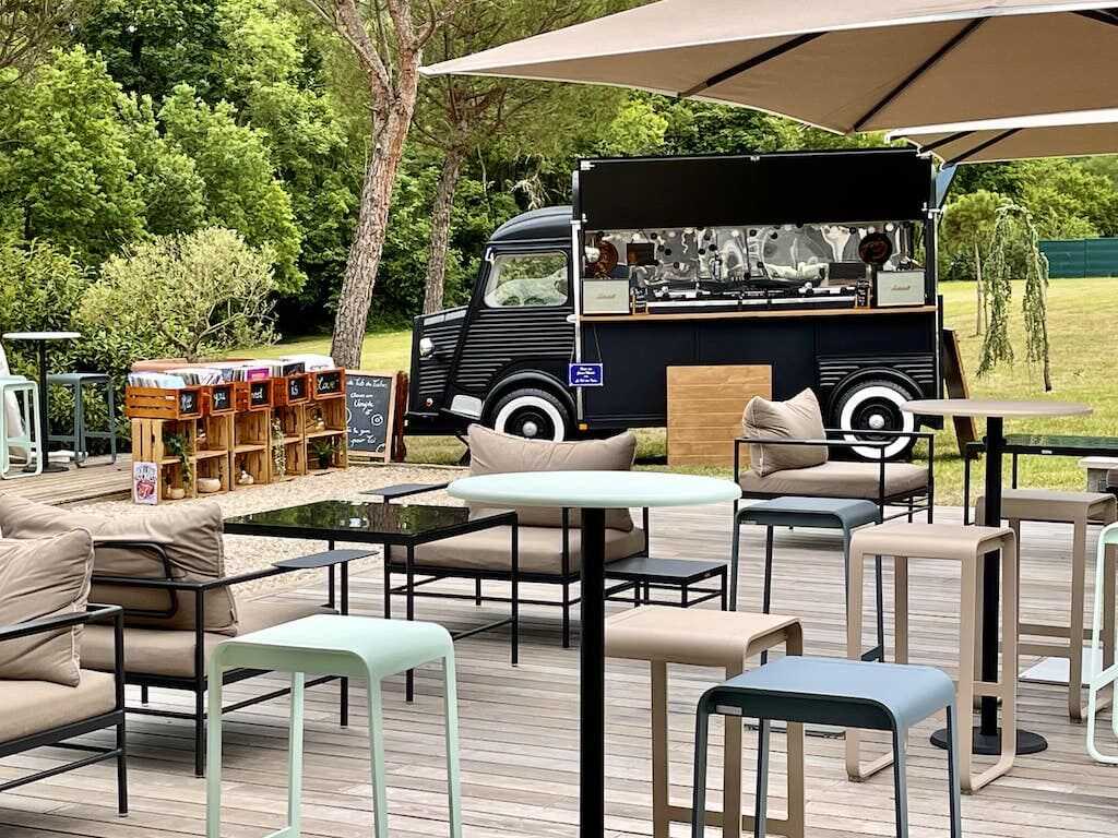 Cocktail-entreprise-séminaire-dj-truck